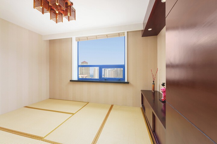 Room 20 of 68
