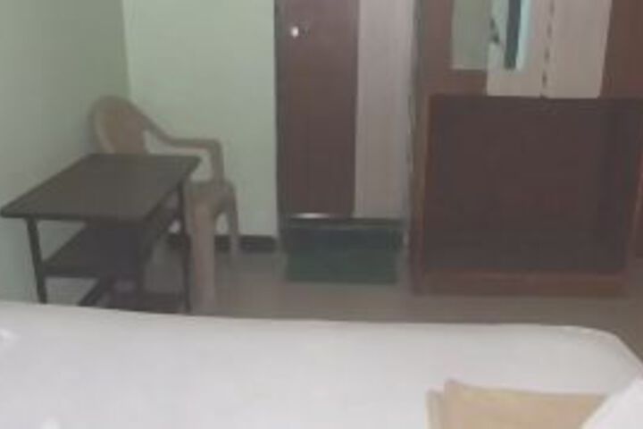 Hotel Raj