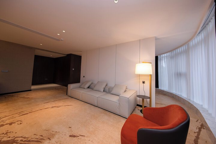 Room 71 of 148