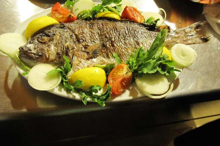 Dining 33 of 57