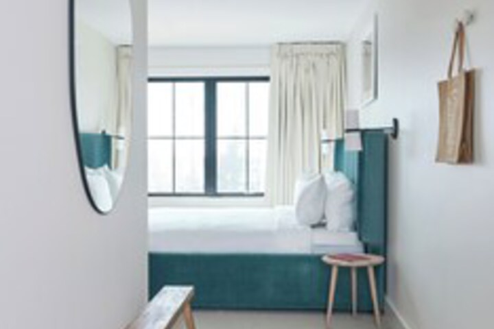 Room 43 of 129