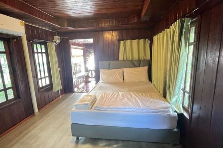 Room 45 of 109