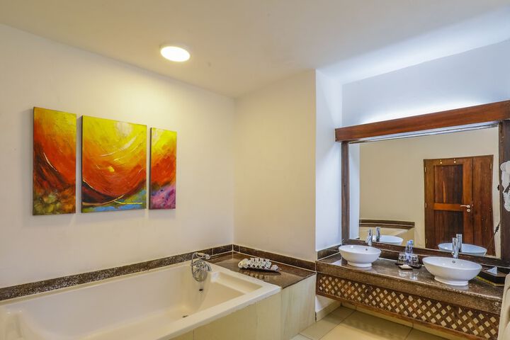 Bath Interior