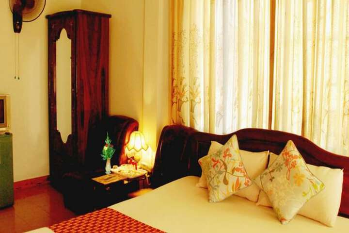 Room 14 of 35