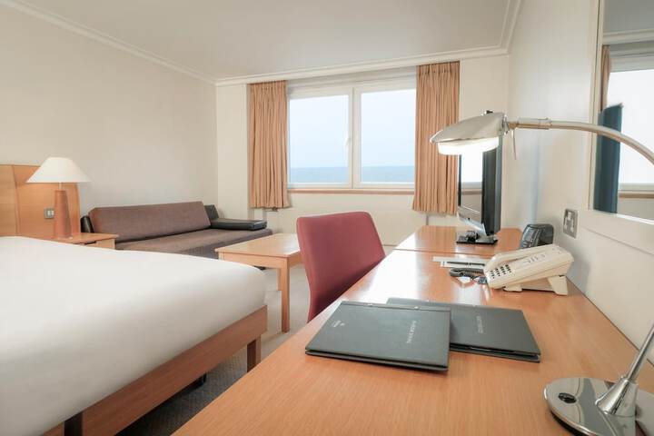 Room 20 of 55