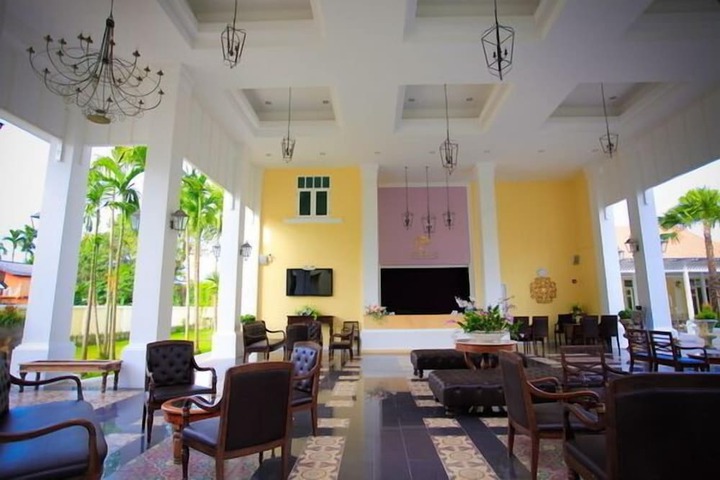 Hotel Interior 9 of 81