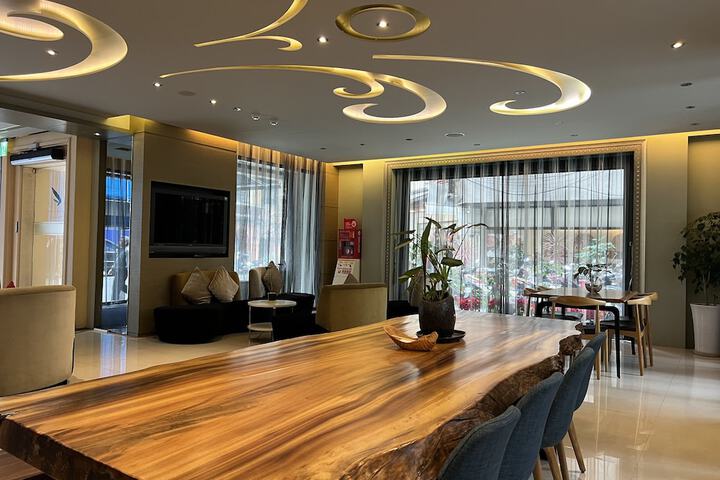 Hotel Interior 7 of 67