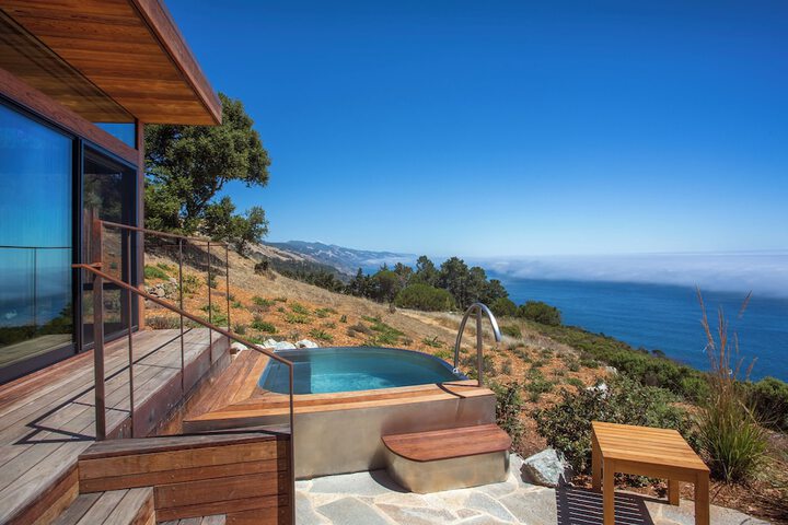 Beach/ocean view