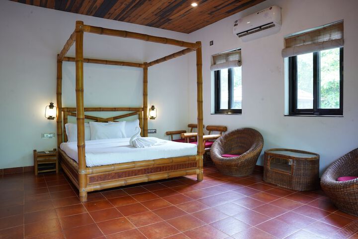 Room 26 of 69