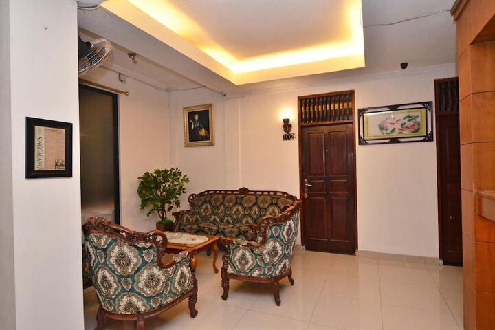 Lobby Photos