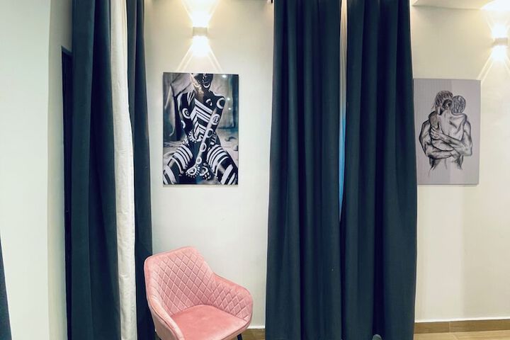 Room 36 of 166