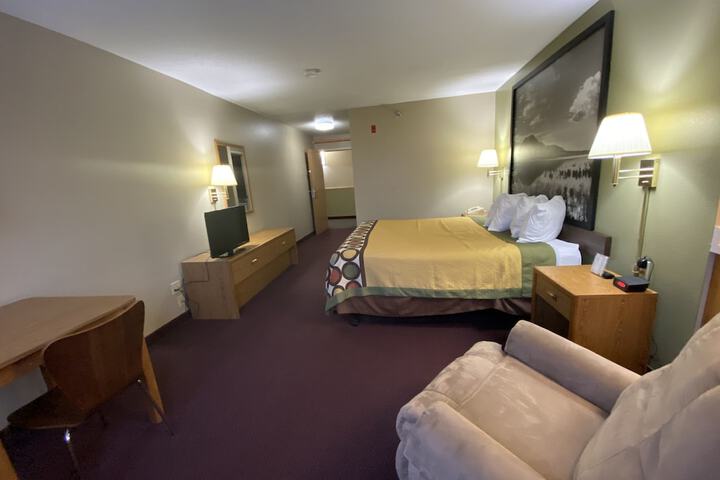 Room 12 of 31