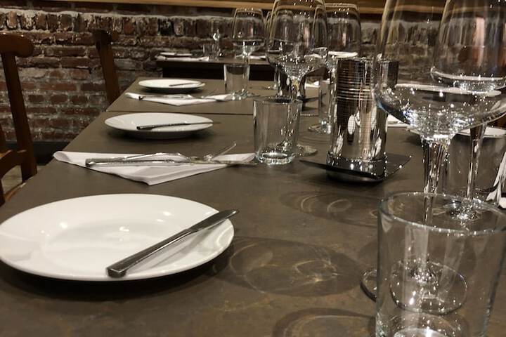 Dining 29 of 38