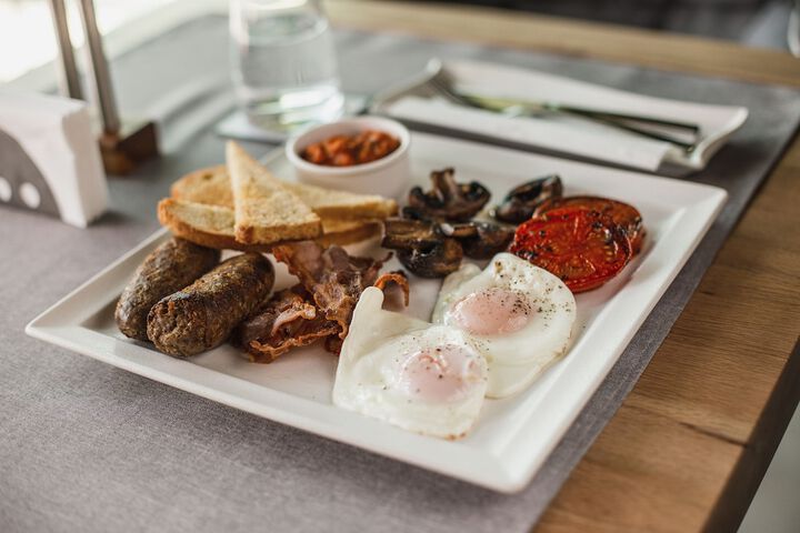 Breakfast/Coffee Service 127 of 166