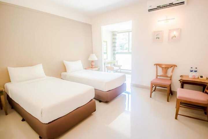 Room 19 of 68