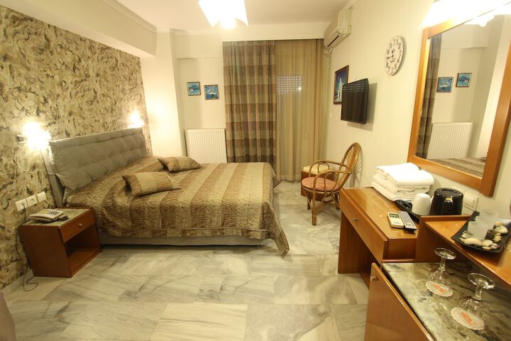 Room 16 of 85