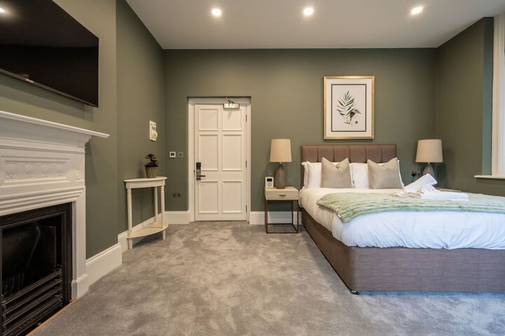 Room 58 of 190