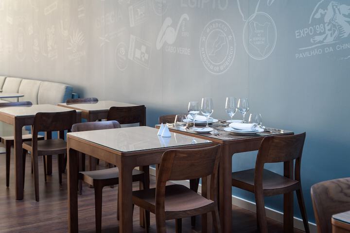 Breakfast area