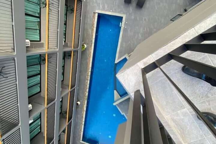 Pool 60 of 102