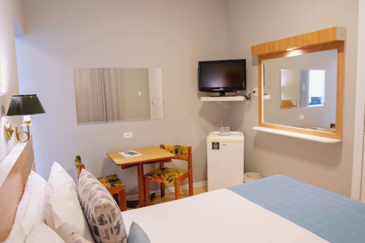 Room 31 of 175