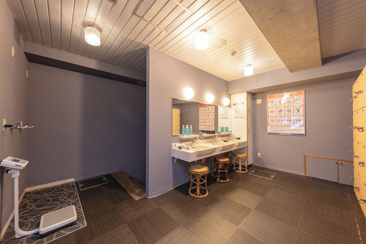 Public bath