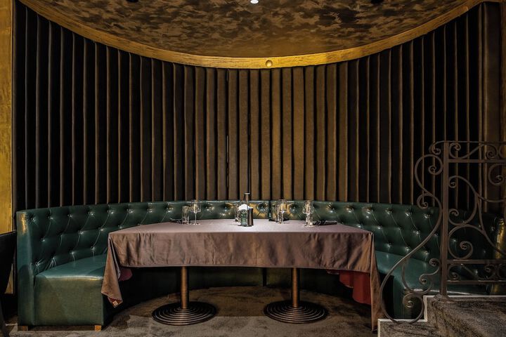 Dining 224 of 254