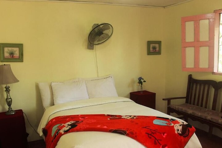 Room 11 of 51