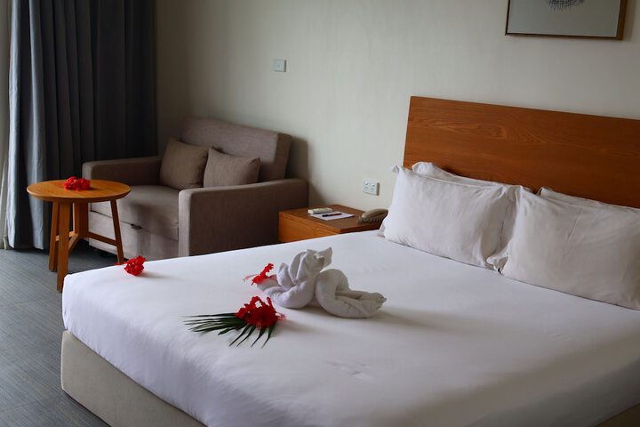 Room 5 of 91
