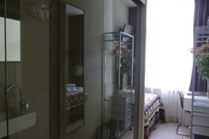 Room 7 of 22