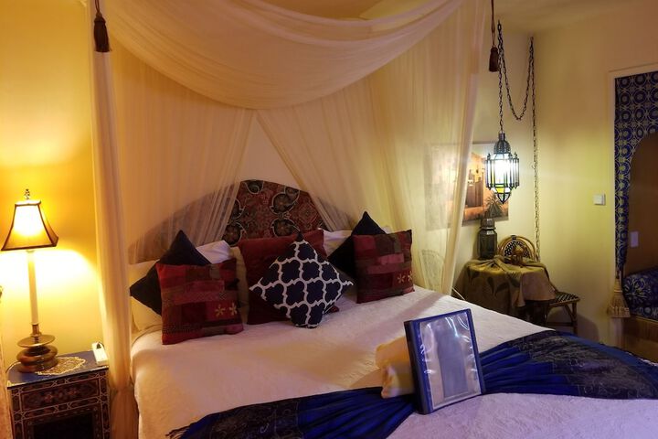 Room 3 of 36