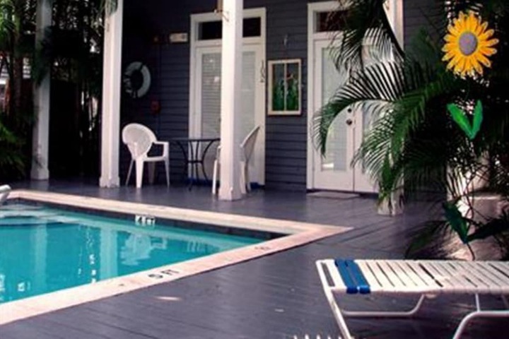 Pool 158 of 171