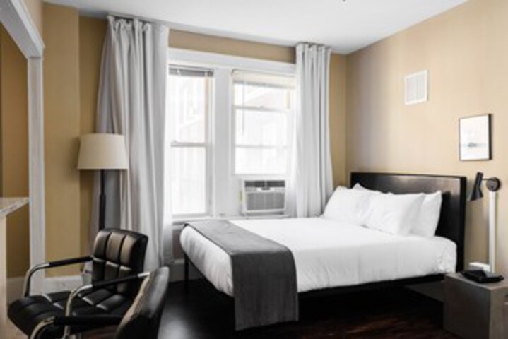 Image of Cozy CWE Apts near BJC by Zencity