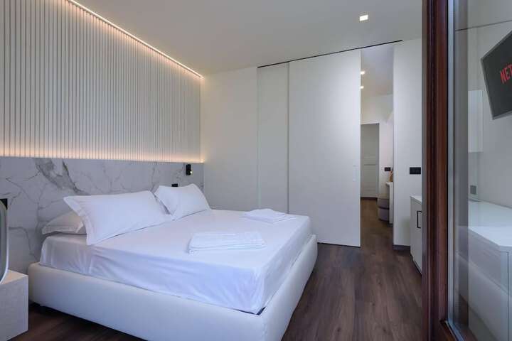 Room 58 of 116