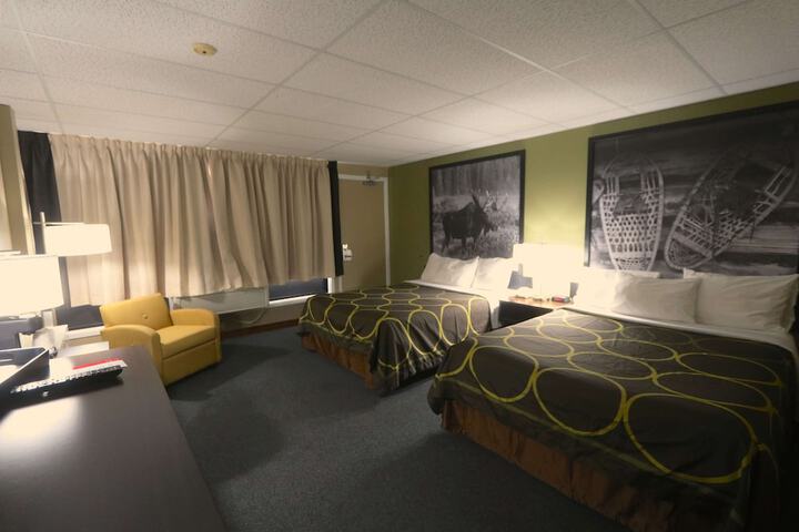 Room 6 of 47