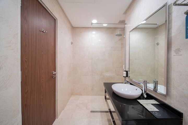 Bath Interior