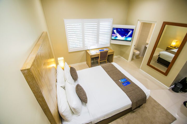 Room 8 of 59