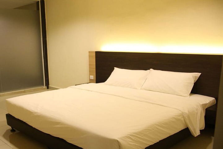 Room 14 of 62