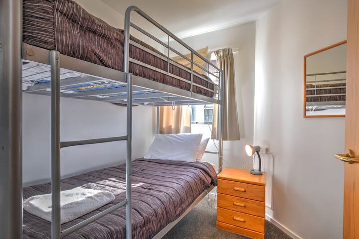 Room 13 of 50