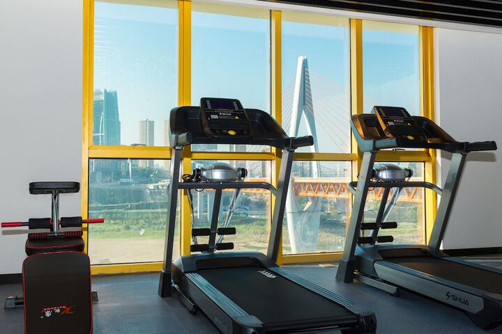Health and Fitness 30 of 39