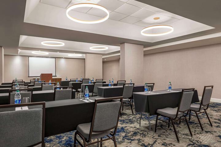 Meeting facility