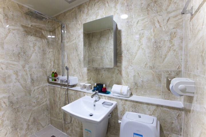Bathroom Photo
