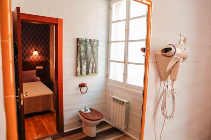 Room 46 of 73