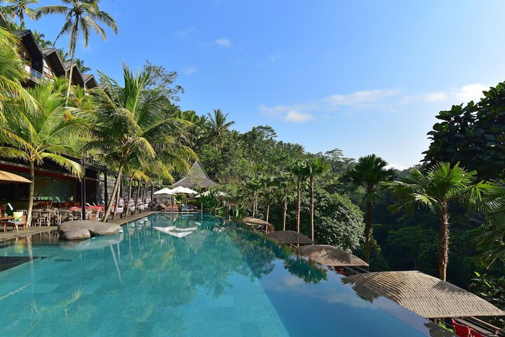 Pool 84 of 141