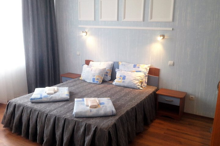 Room 12 of 29