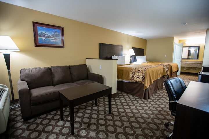 Room 6 of 79