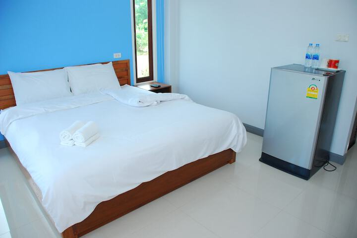 Room 8 of 49