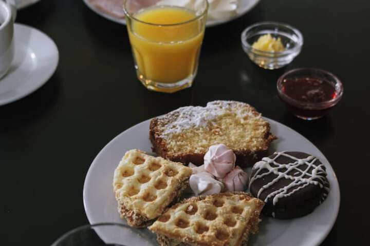 Breakfast/Coffee Service 57 of 77