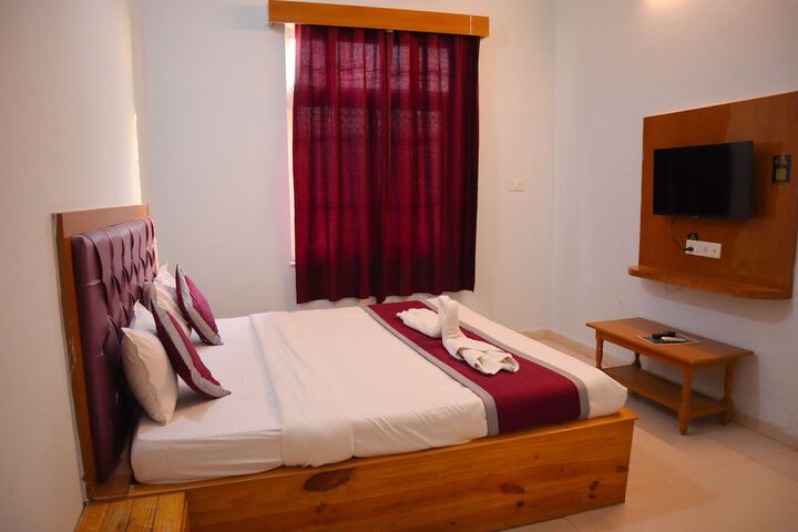 Room 14 of 54
