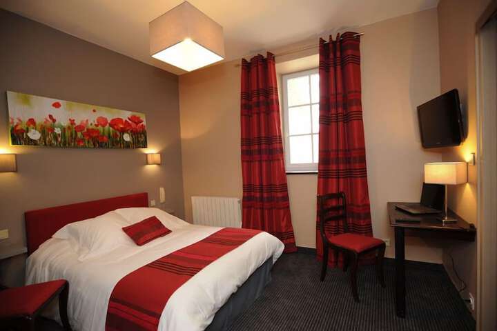 Room 3 of 35