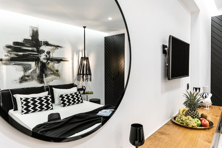 Room 75 of 168
